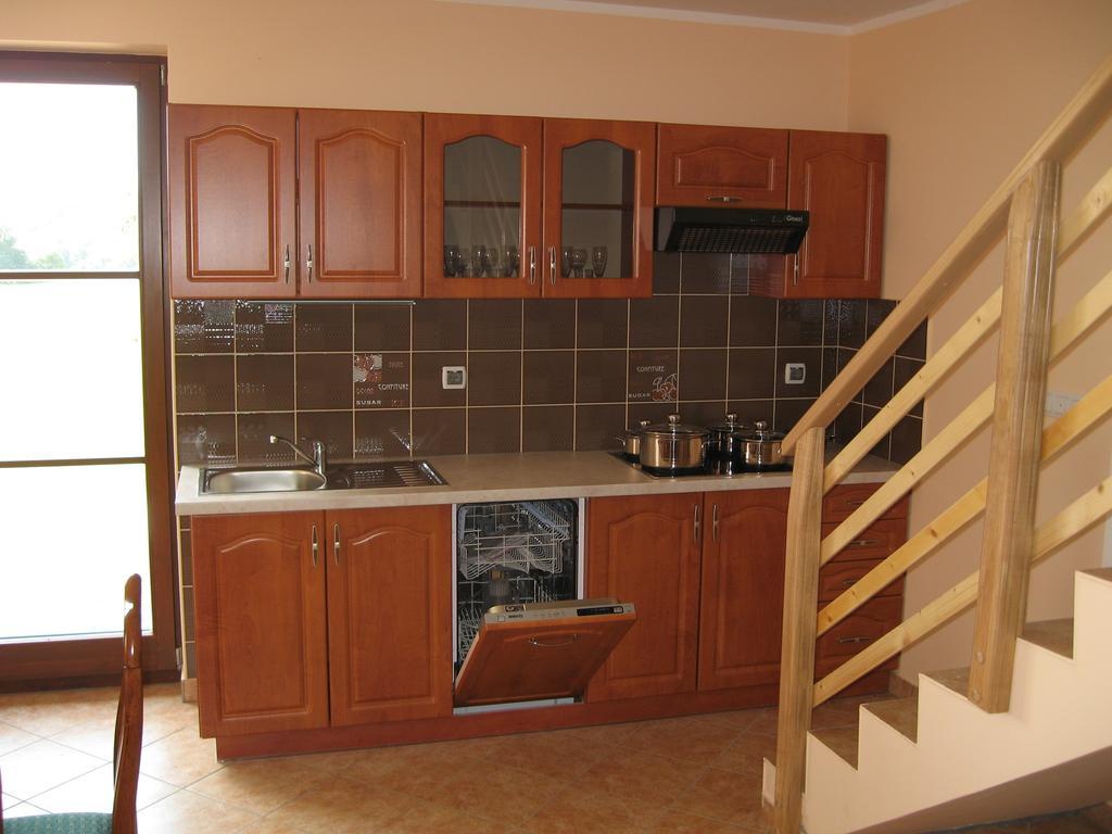 Apartments - Turisticna Kmetija Vrbnjak Ljutomer Phòng bức ảnh