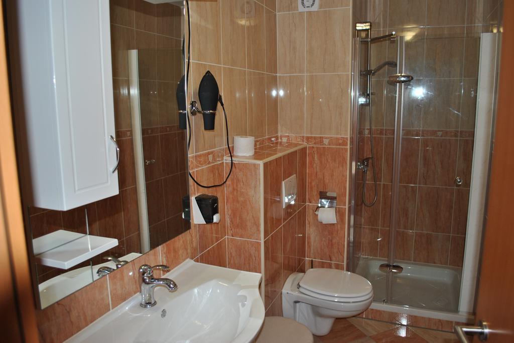 Apartments - Turisticna Kmetija Vrbnjak Ljutomer Ngoại thất bức ảnh